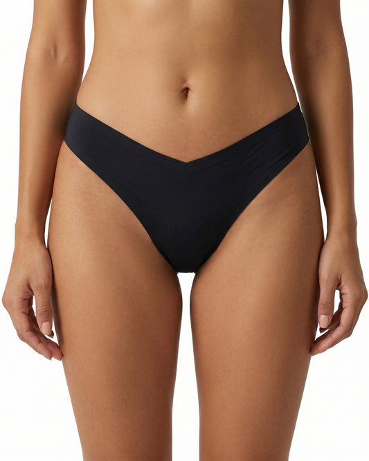 Seamless Low-Rise Thong — image 1