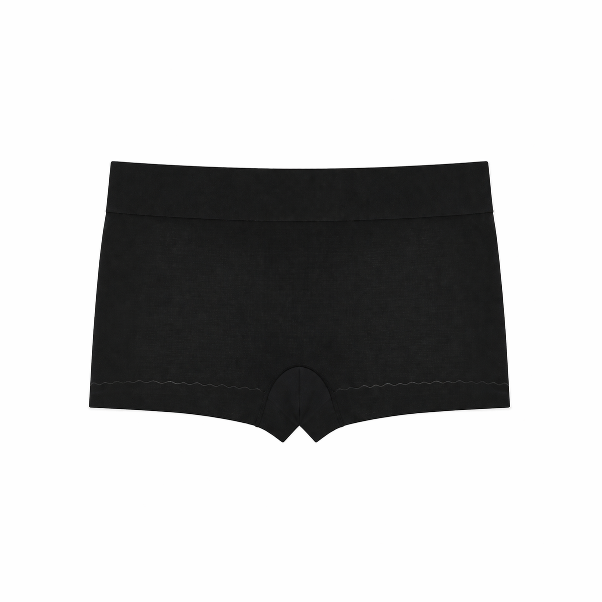 LI0032 black flat-lay